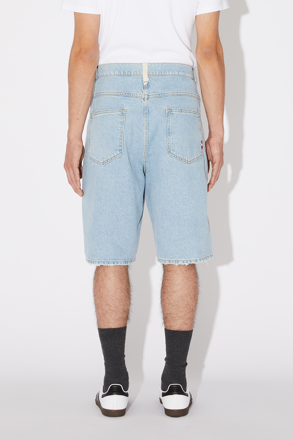 AMISH: TOMMY BROKEN BLEACH BERMUDA SHORTS