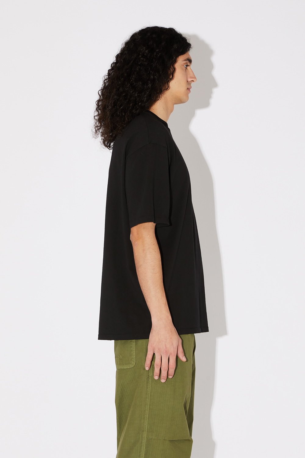 AMISH: T-SHIRT GIROCOLLO CON MICRO LOGO